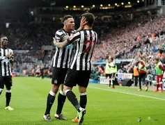 传奇球迷离,世前最后的,告别,B体育,B体育app,B体育官网,B体育下载,B体育入口